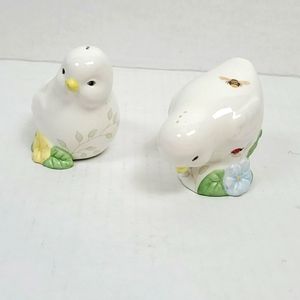 Lenox Butterfly Meadow chick salt/pepper shakers ceramic